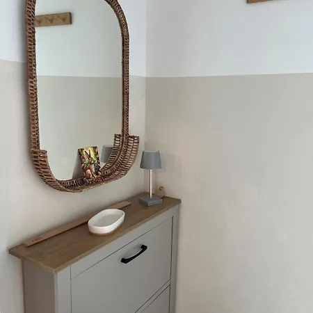 아파트 Renovierte Hasenbau Fuer Zwei In