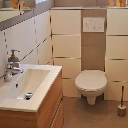 Renovierte Hasenbau Fuer Zwei In * 빈터베르크